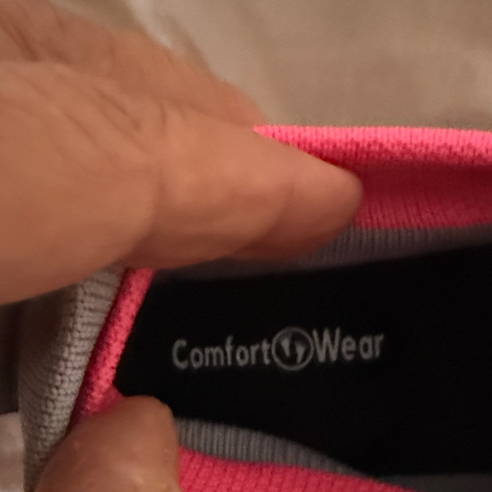 ComfortWear  Gray and Pink Women's Sneakers size 10 - Picture 2 of 8